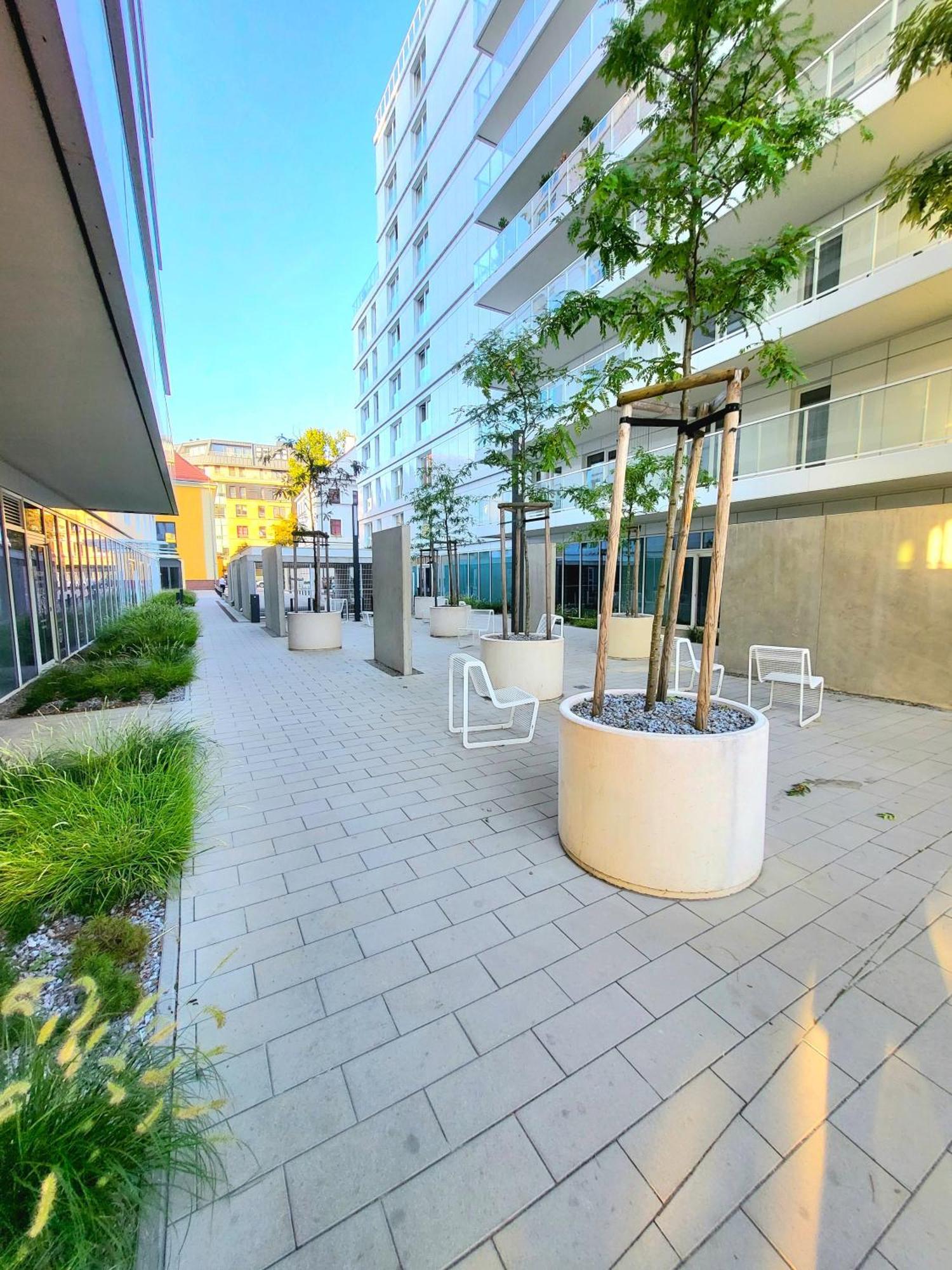 Luksusowy Apartament Ksiecia Witolda Apartment Wroclaw Luaran gambar